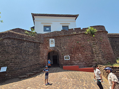 Reis Magos Fort  Entrance