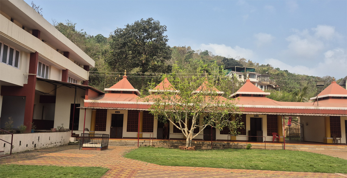 Side building at Shantadurga Temple Goa