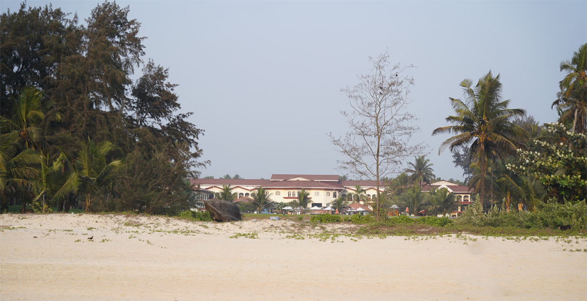 Beachfront resorts at Utorda Beach, Goa