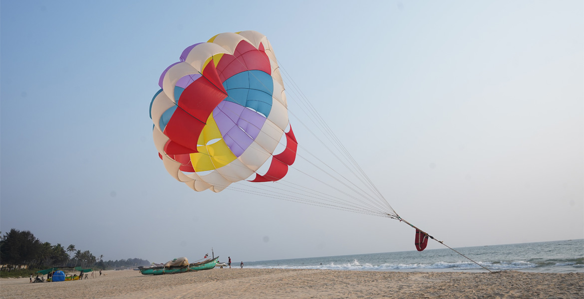 Parasailing at Utorda Beach, Goa