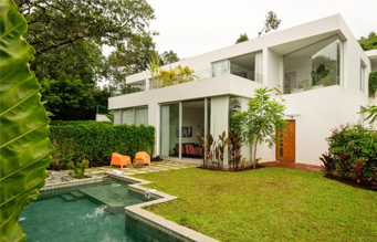Garden with Pool